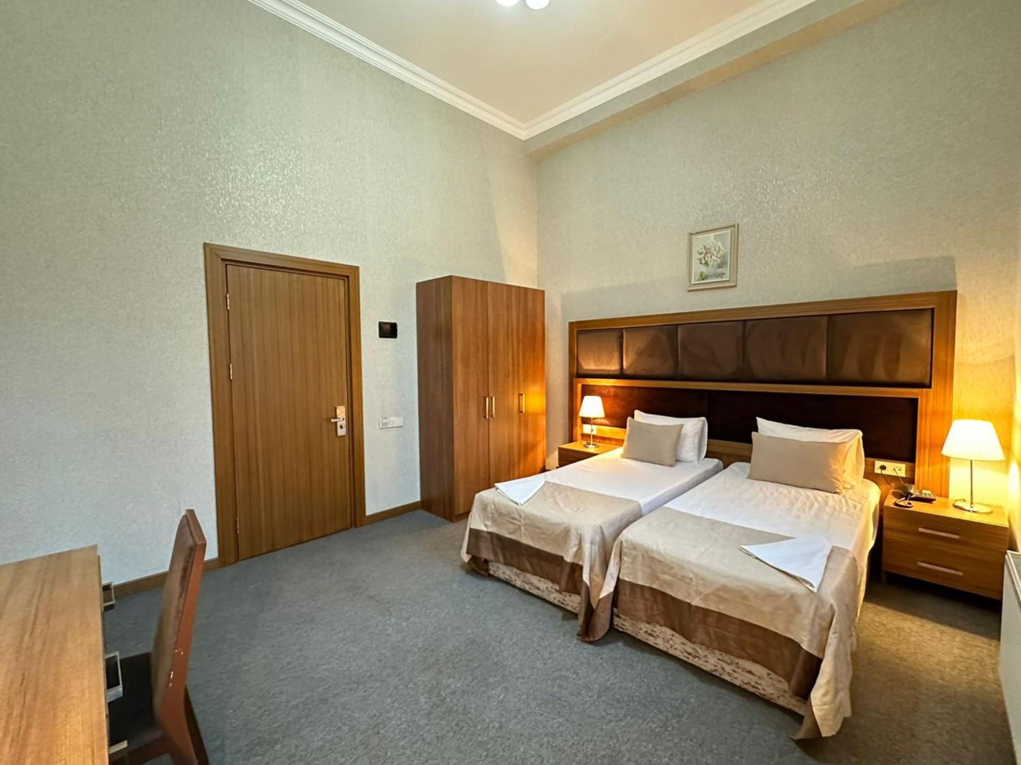 Turkiye Hotel - Free Massage Баку Стая снимка