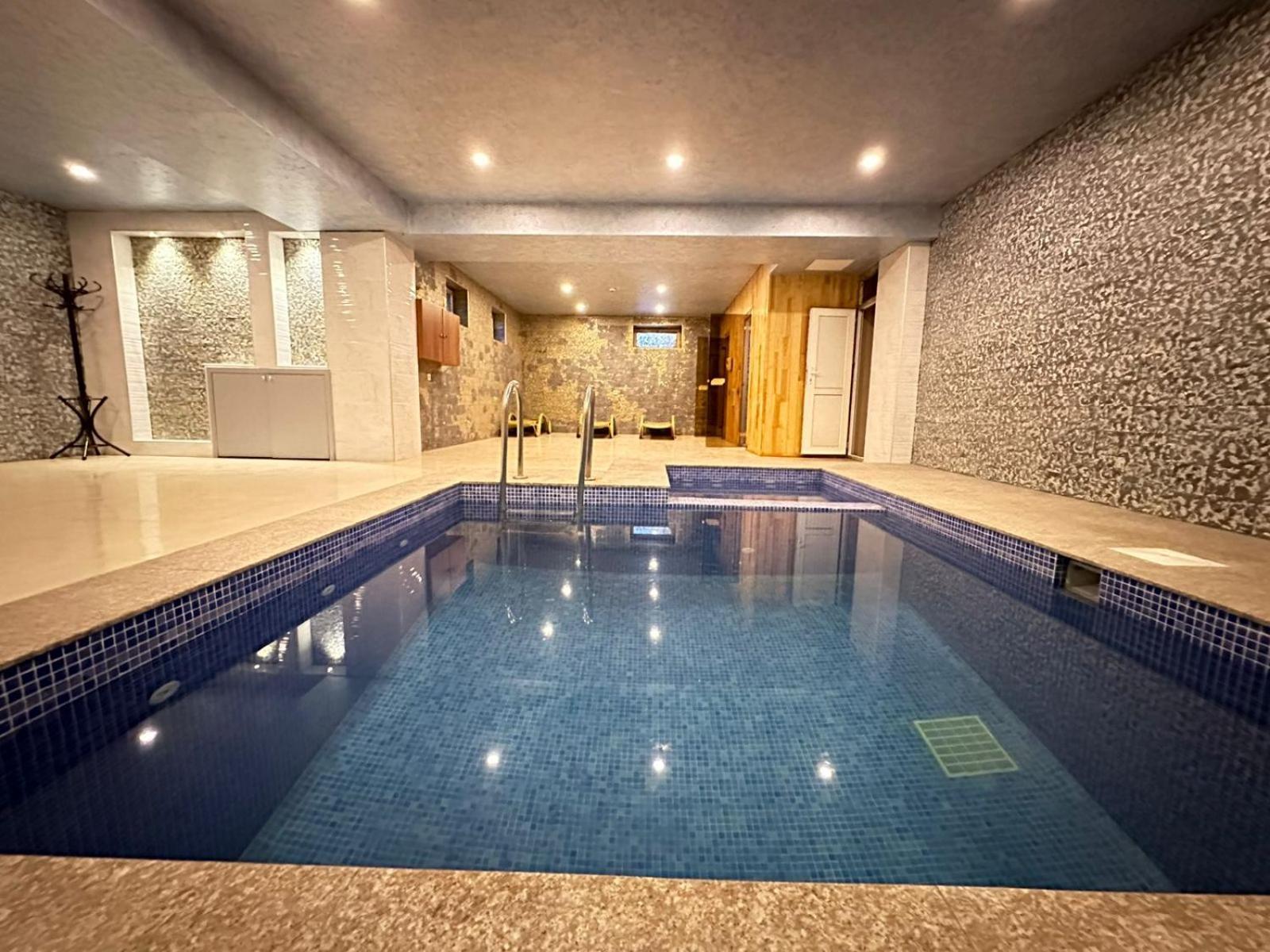 Turkiye Hotel - Free Massage Баку Екстериор снимка